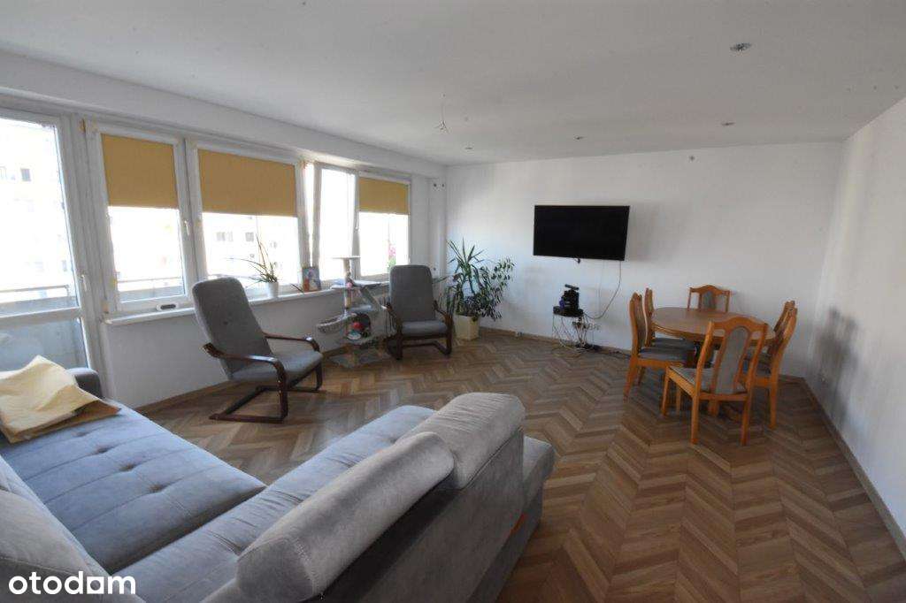 sprzedam mieszkanie 4-pokojowe w Nysie ul. Sudecka-6