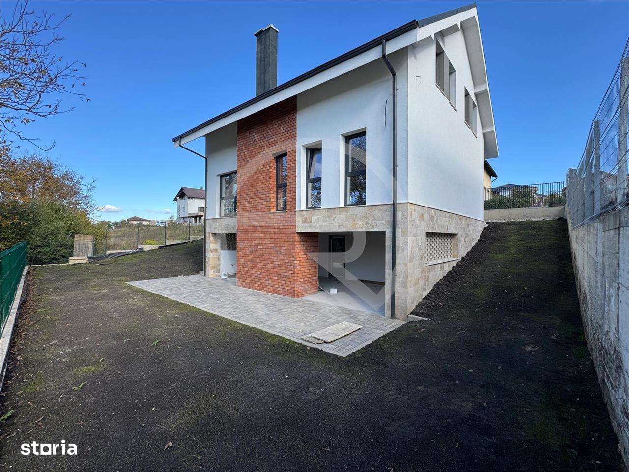 Casa Individuala Subsol+Parter+Etaj  situata in Chinteni! - Imagine principală: 2/20