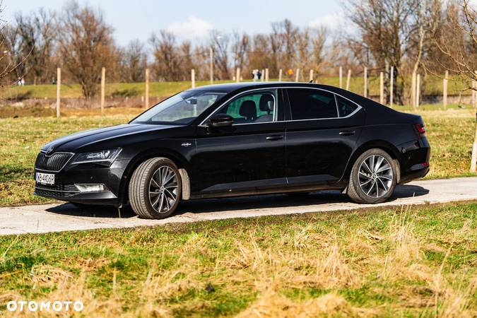 Skoda Superb 2.0 TSI L&K DSG - 2