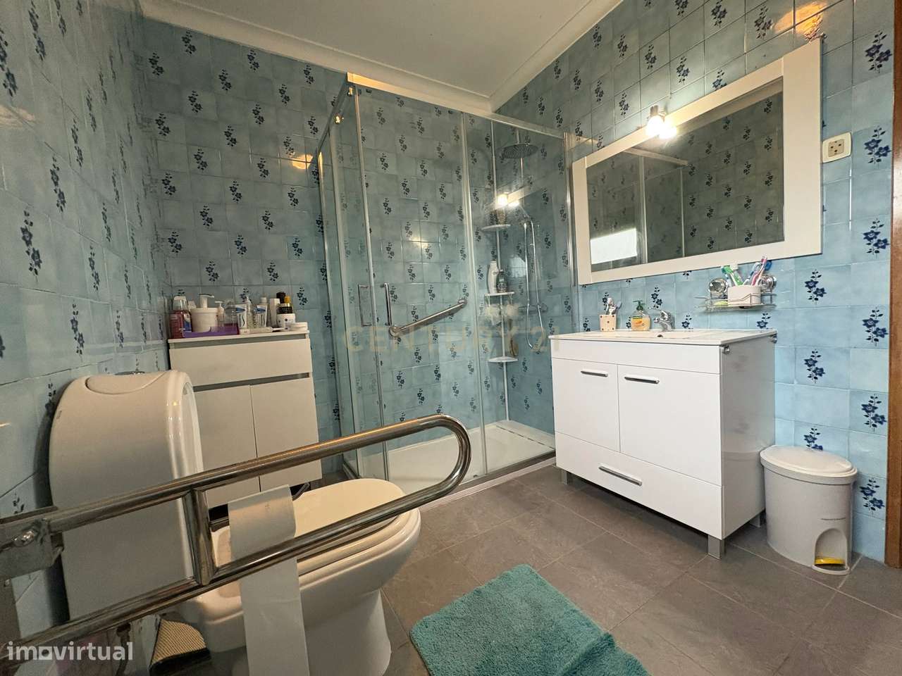 Moradia T7 com Vista Mar e Elevado Potencial em Areosa-25