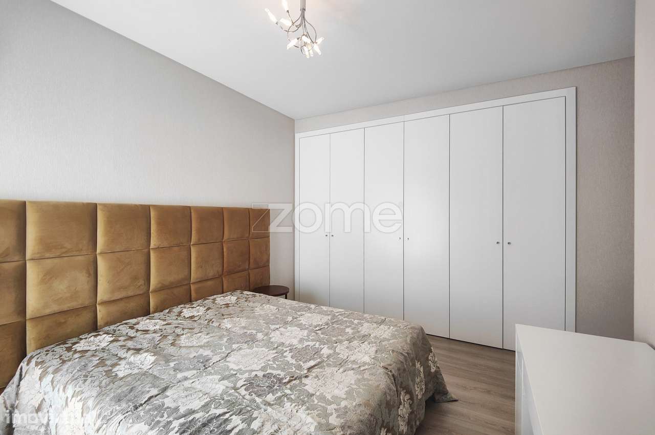 Apartamento T5 Novo em Sacavém-22
