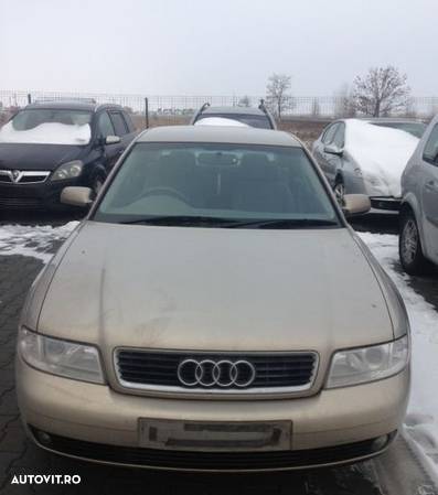 Dezmembram Audi A4 1.6 benzina, an fabricație 2001 - 2