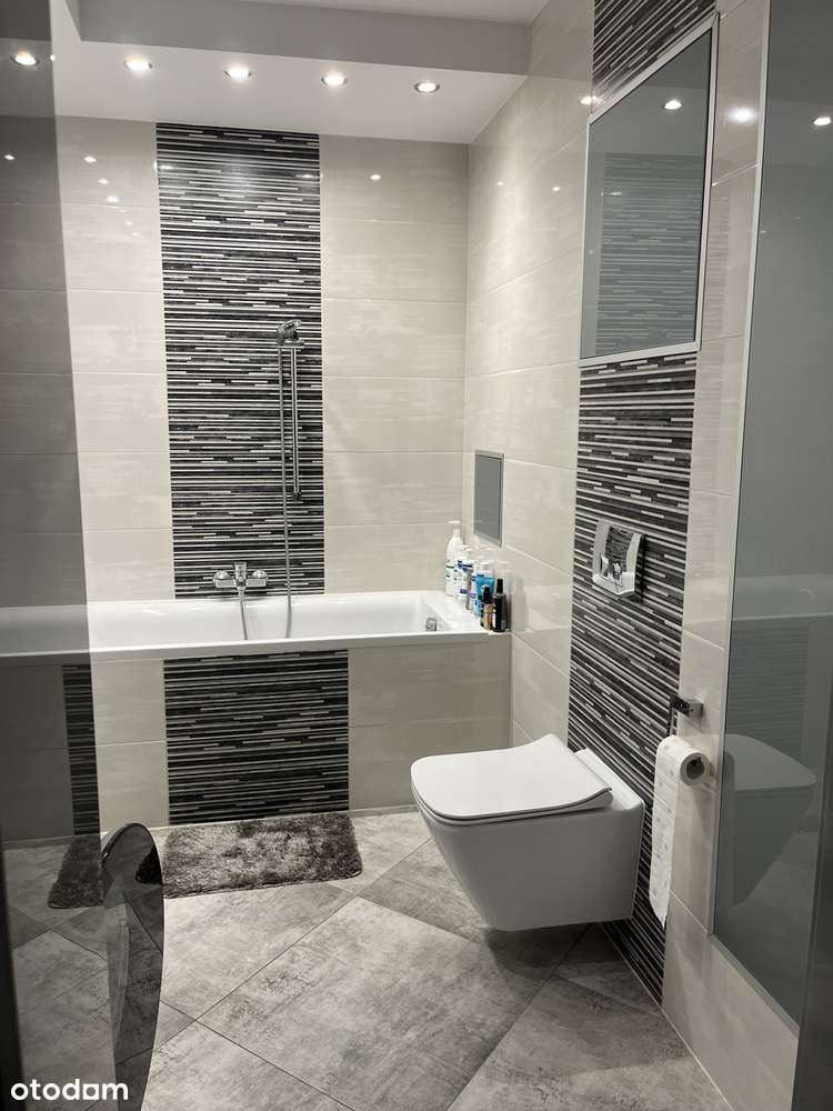 Na sprzedaż komfortowo urządzona kawalerka - Pełny obrazek: 5/14