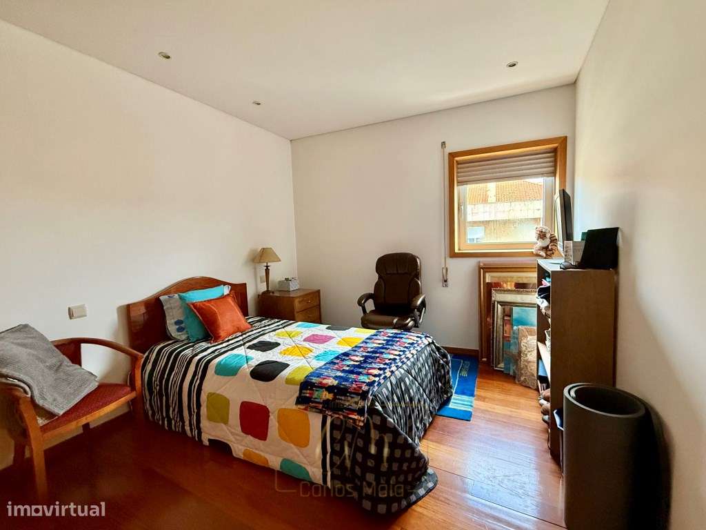 T4 no último piso em Montgeron - Póvoa de Varzim (2 apartamentos un...-24