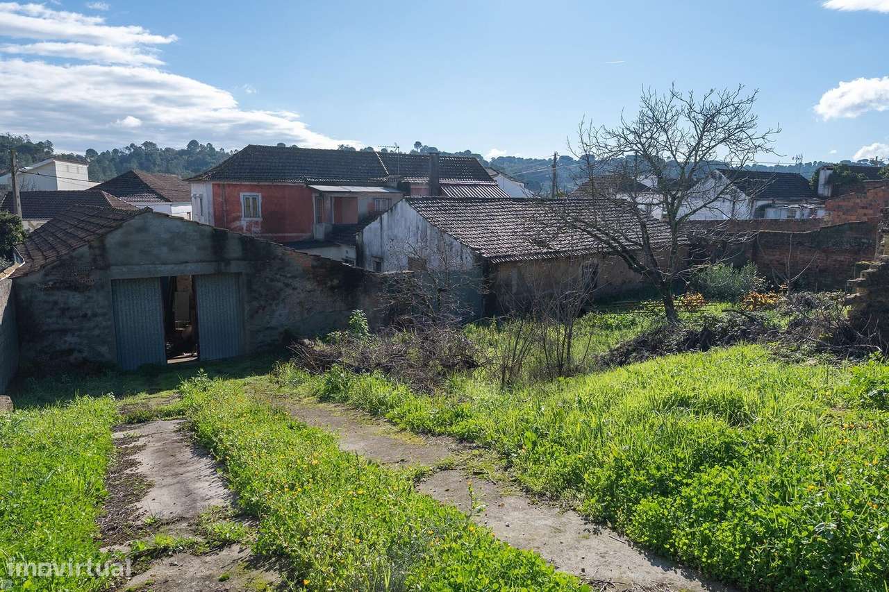 Moradia T10 com Terreno (ÁREA TOTAL 1143m2)  – Arneiro das Milhariças-39