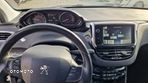 Peugeot 2008 1.6 e-HDi Style S&S - 17