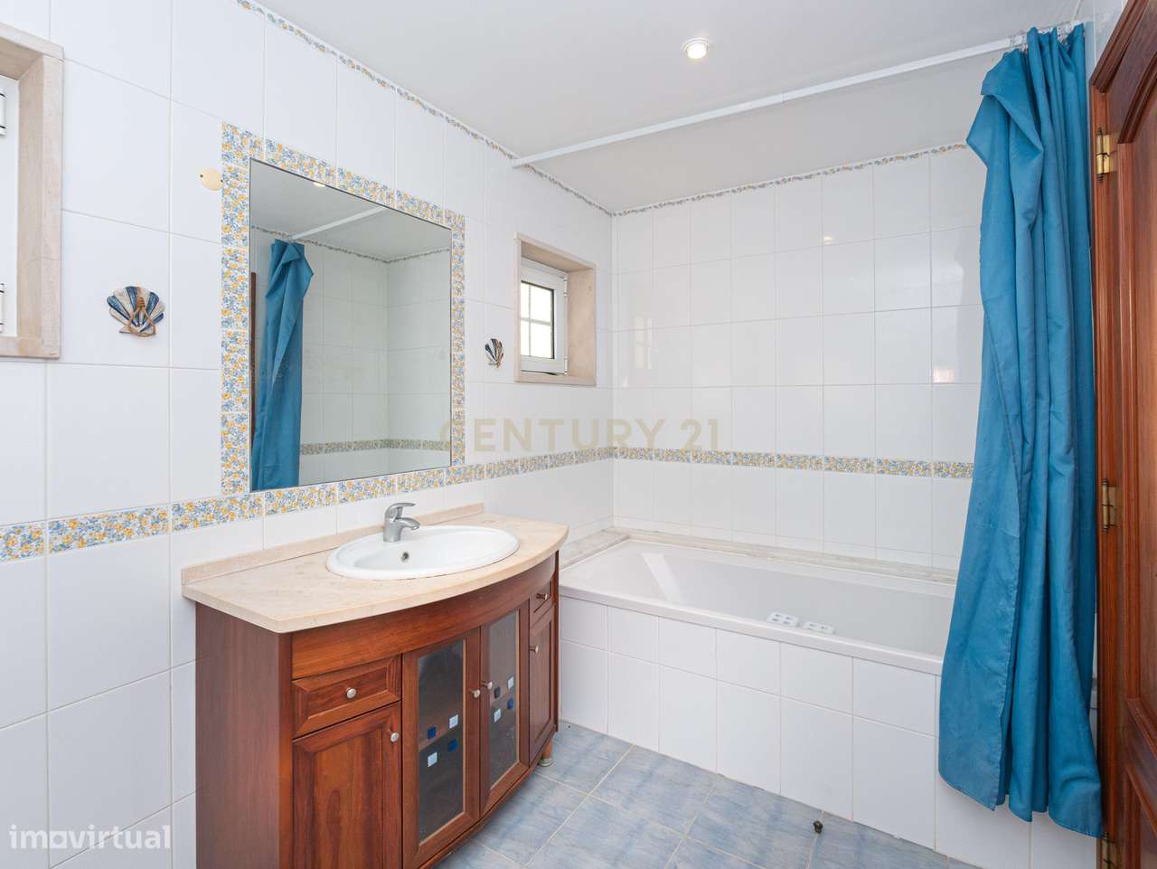 Urbanização Casa Nova Romeirão - Moradia T4 geminada-20