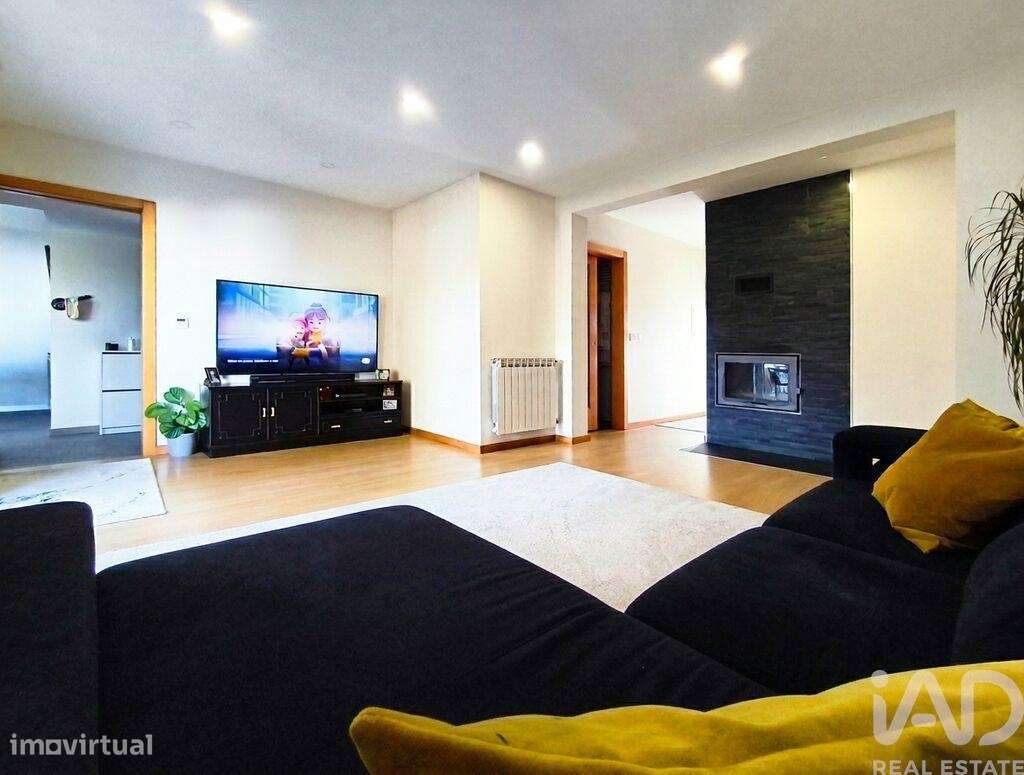 Apartamento T3 em Mazarefes e Vila Fria de 91,4 m2 - Grande imagem: 4/36