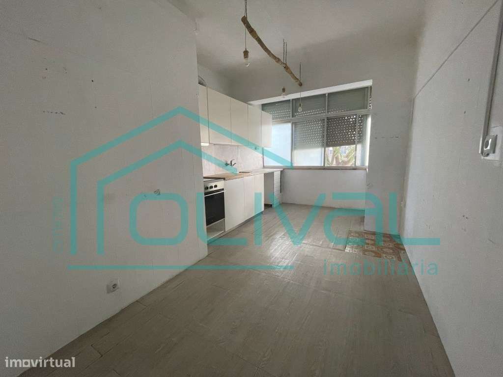 *****RESERVADO***** APARTAMENTO T2 CENTRO DE ALVERCA - Grande imagem: 4/15