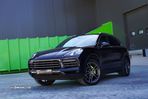 Porsche Cayenne - 1