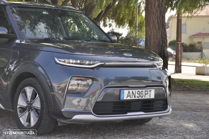 Kia e-Soul 64kWh - 12