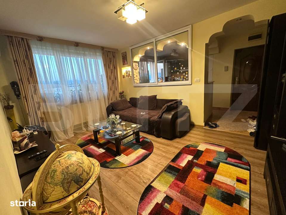 Apartament cu 3 camere, zona 8 Mai, 68 mp - Imagine principală: 1/6