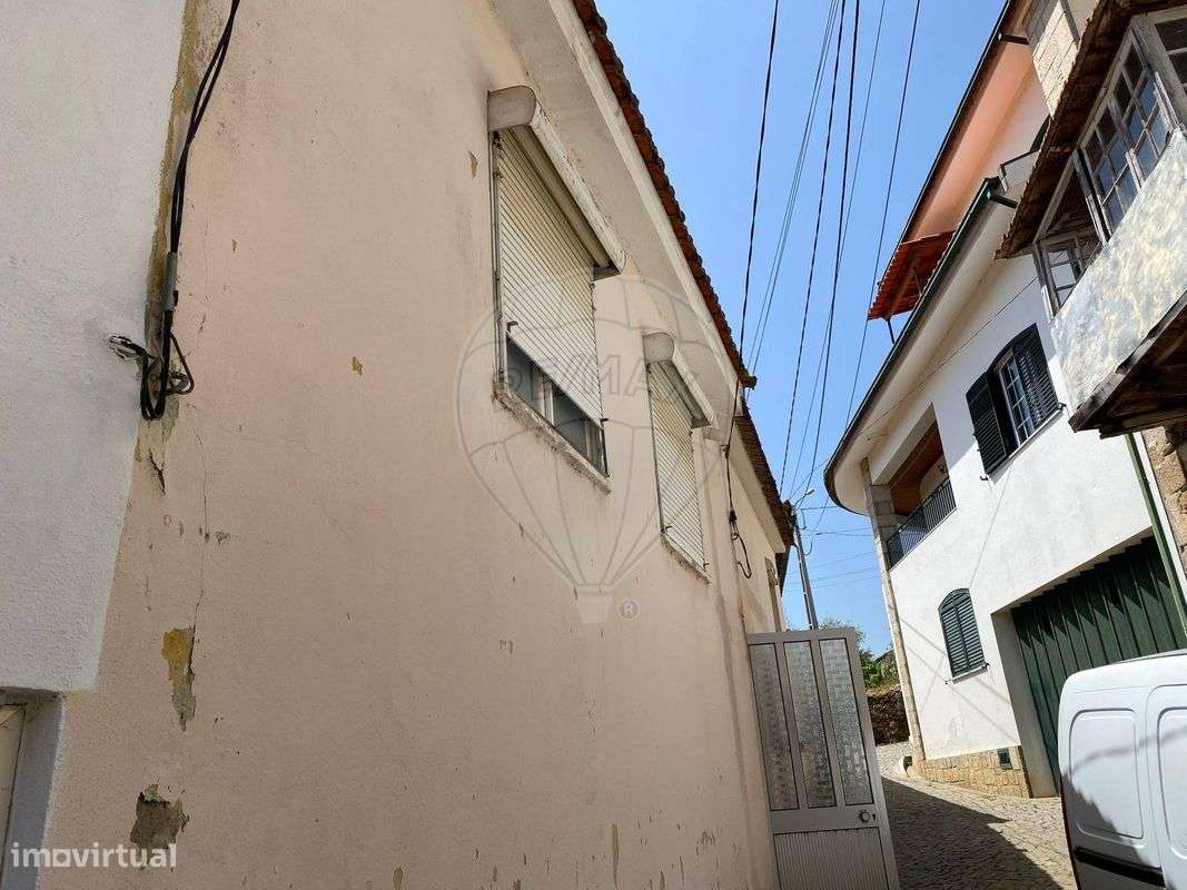 Moradia T5 para venda - Grande imagem: 2/20