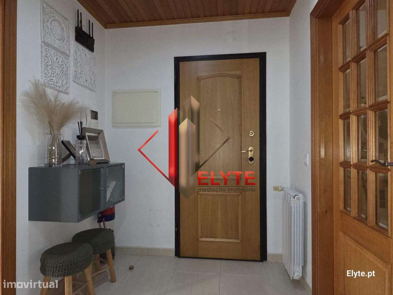 Apartamento T4 com Lugar de Garagem-32