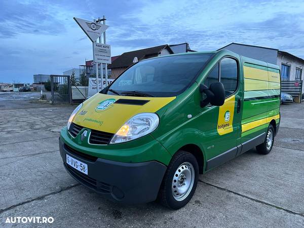 Renault Trafic - 2