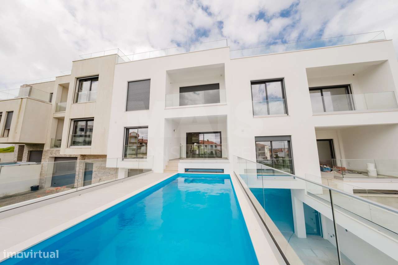 Moradia T3 para viver o sonho à Beira-Mar na Deslumbrante Areia Branca - Grande imagem: 1/50