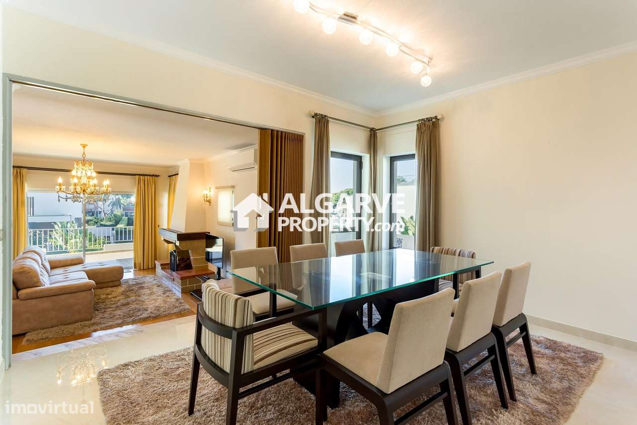 Villa Tradicional de 4 Quartos com Piscina no Centro de Vilamoura, Alg - Grande imagem: 5/38