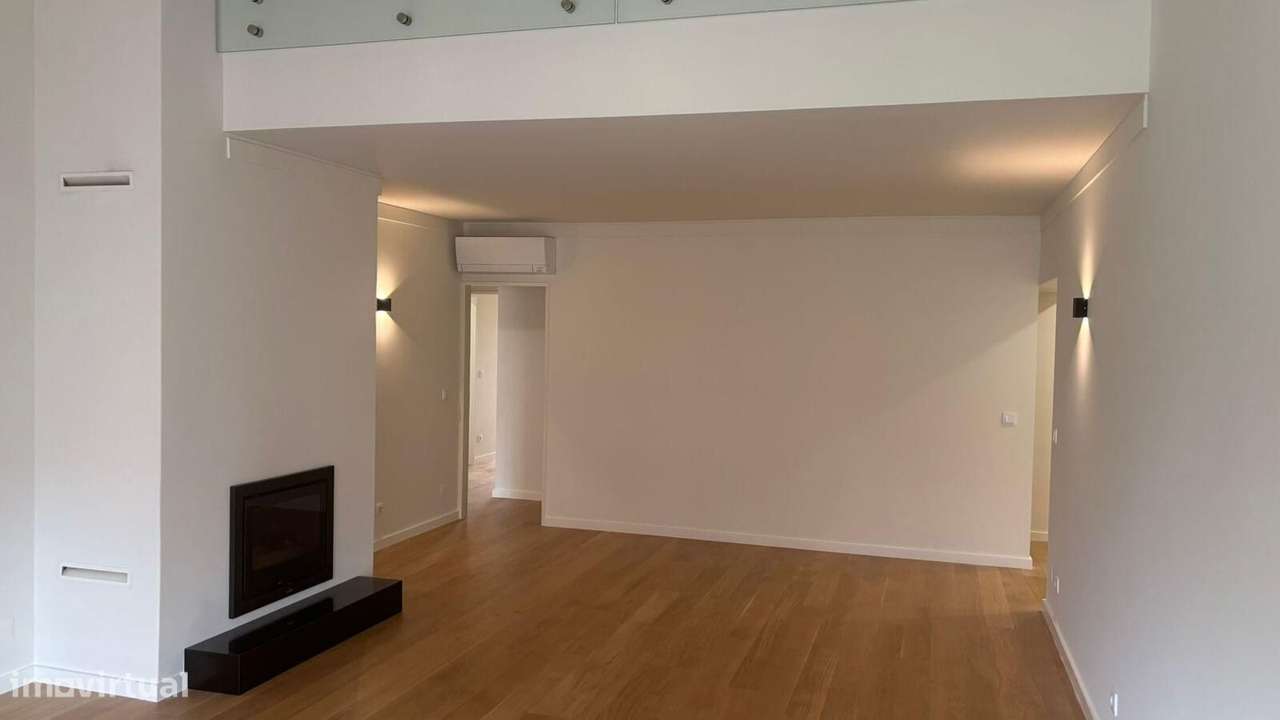 Apartamento T4 com estacionamento, Bairro do Rosário, Cascais - Grande imagem: 2/53