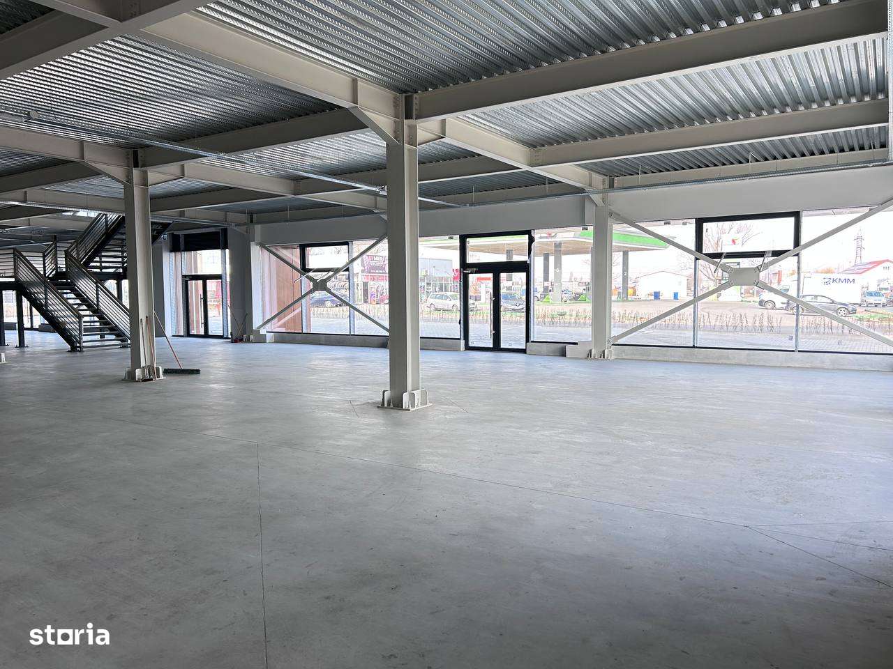 Spatiu Comercial/Showroom - Parter/Etaj - 150m2-940m2 Zona Industriala - Imagine principală: 5/16