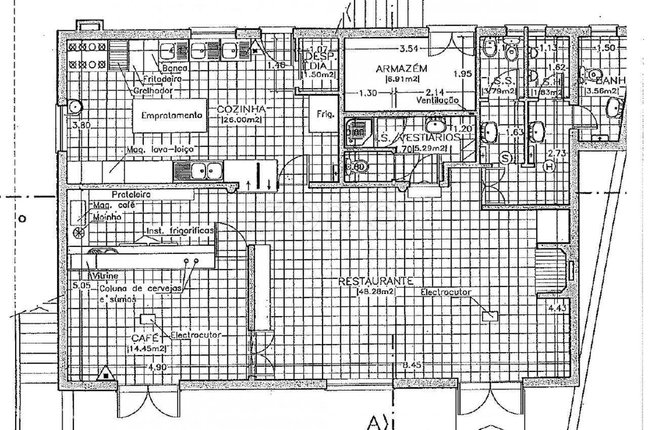 Moradia com Restaurante Pronto a Funcionar - Grande imagem: 4/41