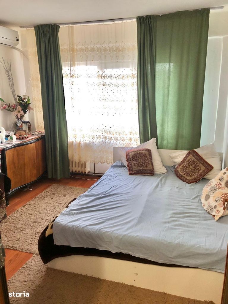 Apartament 1 camera de vanzare Mircea cel Batran