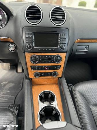 Mercedes-Benz GL 420 CDI - 11