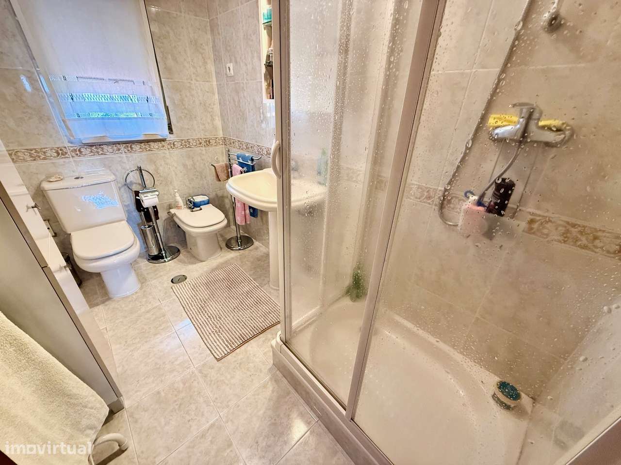 Moradia com garagem e jardim espaçoso - entre Caldas Rainha e Óbidos-22