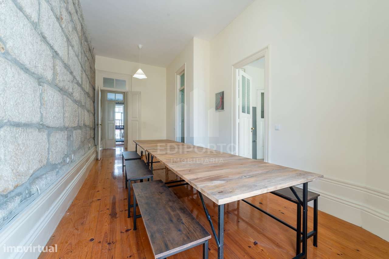 Prédio à venda Rua Santa Catarina - Residencial Estudantes/Projeto Apa-25