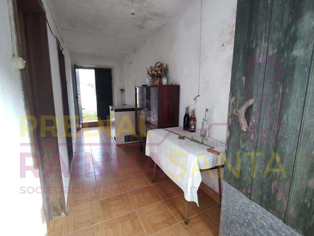 Moradia M2 em pedra; c/ terreno- Pronta a habitar - Penela-14