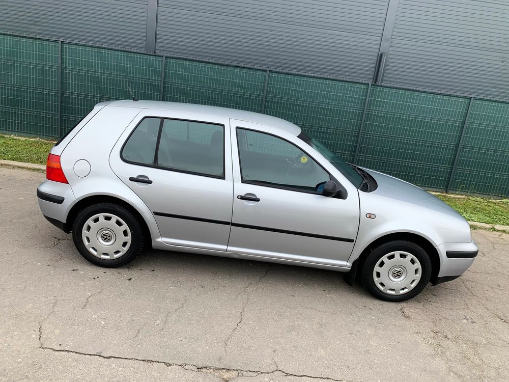 Volkswagen Golf IV [1997 - 2006] 1998