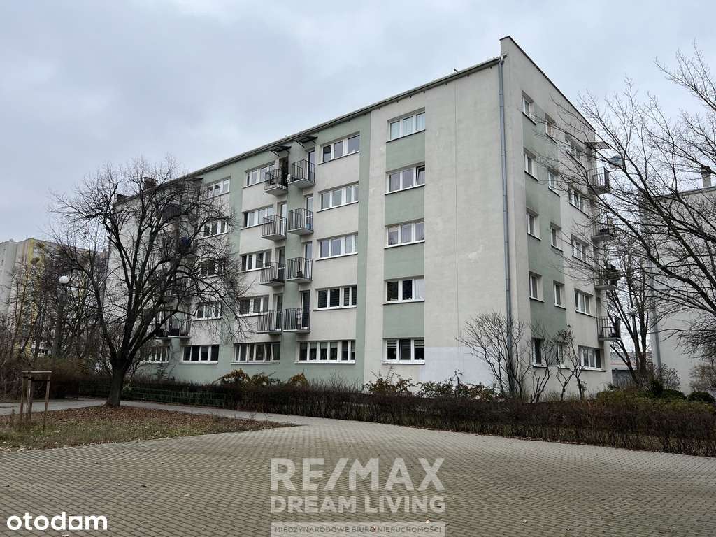 Bielany: Mieszkanie 47m² do remontu!-11
