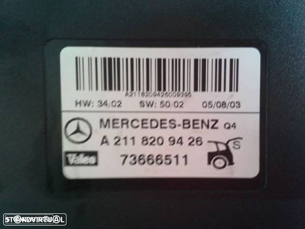 Módulo porta bagagem Mercedes Classe E W 211 de 2003 - 3