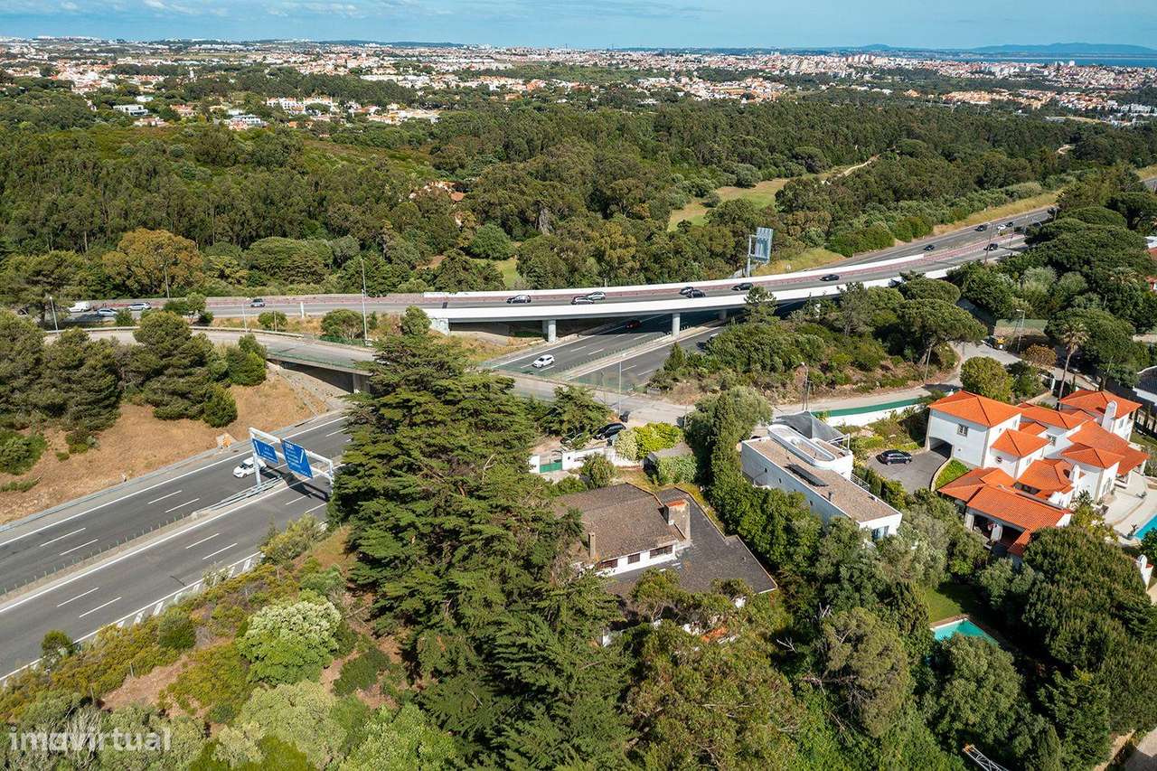 Moradia para Reabilitação Total, com 540 m² de Área Bruta de Construçã-9