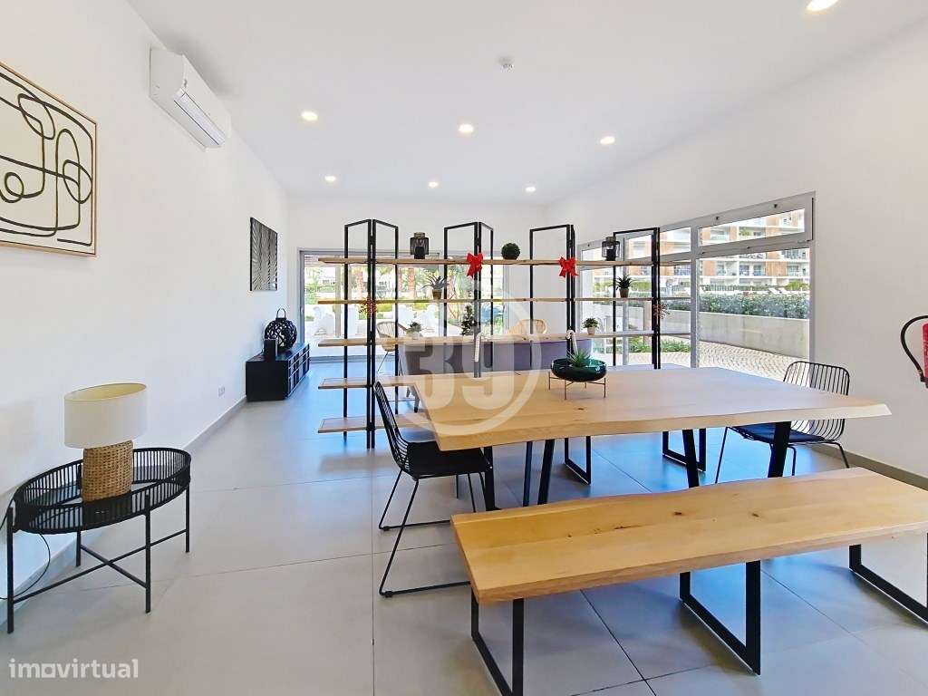 Fantástico apartamento com 3 quartos e inserido num bonito condomín...-32