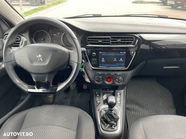 Peugeot 301 1.5 BlueHDI FAP Allure - 15
