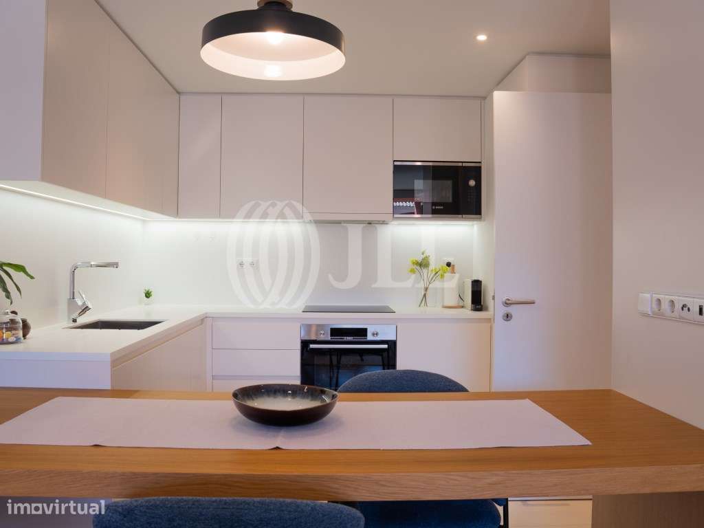 Apartamento T1, com estacionamento e varandas, Algarve-10