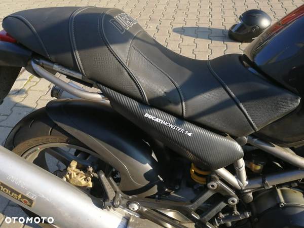 Ducati Monster - 4