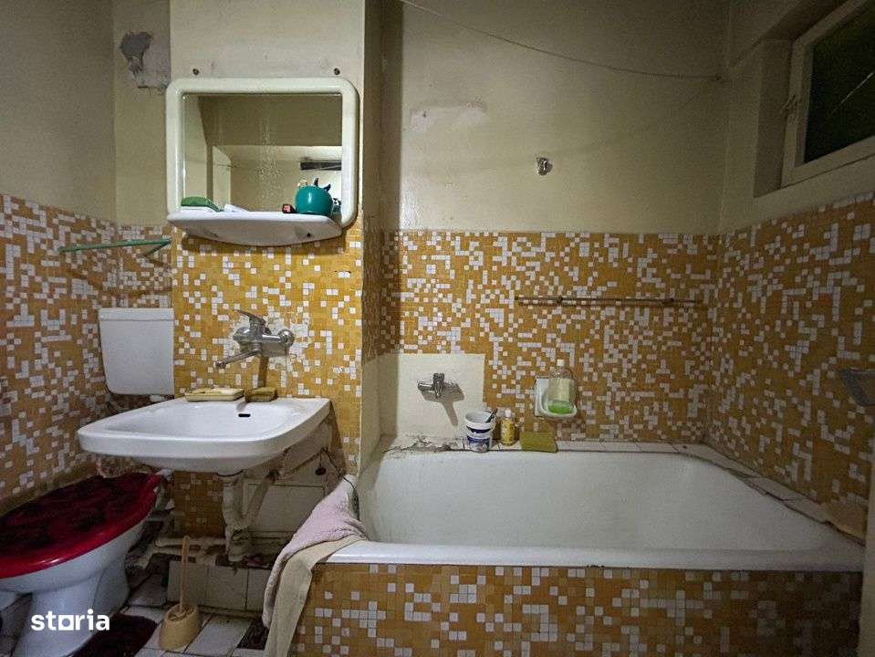 - Apartament 3 camere, etaj 1, Vidin, suprafata totala 87 mp. - Imagine principală: 5/9