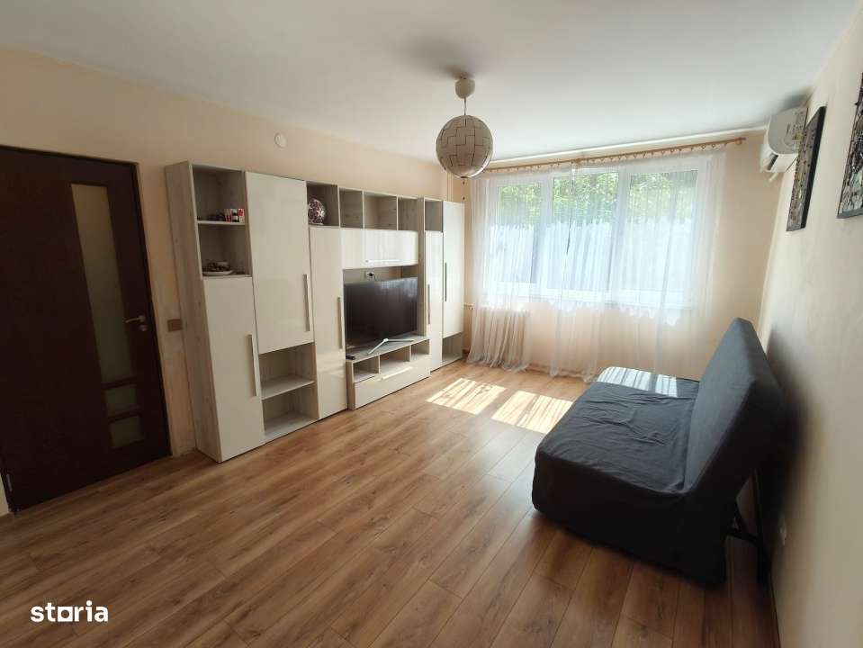 Apartament 3 camere-semidecomandat-zona Drumul Taberei - Favorit - Imagine principală: 1/19