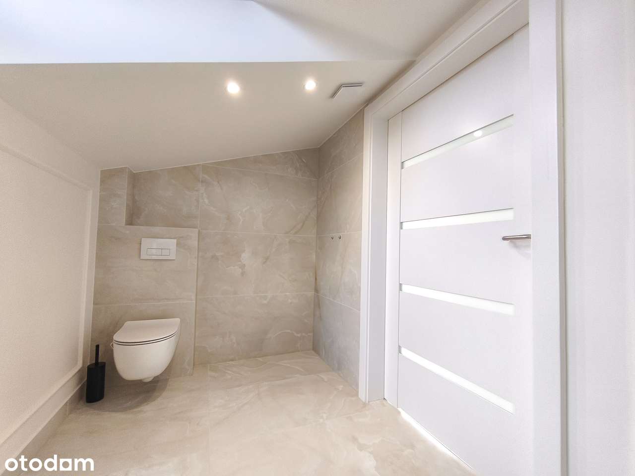 Lokal usługowy 100 m² z tarasem – Daleszyce, ul. Kościuszki - Pełny obrazek: 4/9