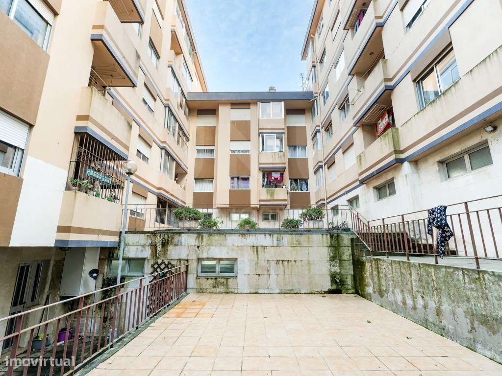 APARTAMENTO T1+1 RENOVADO | ARCA D´ÁGUA, PORTO-24