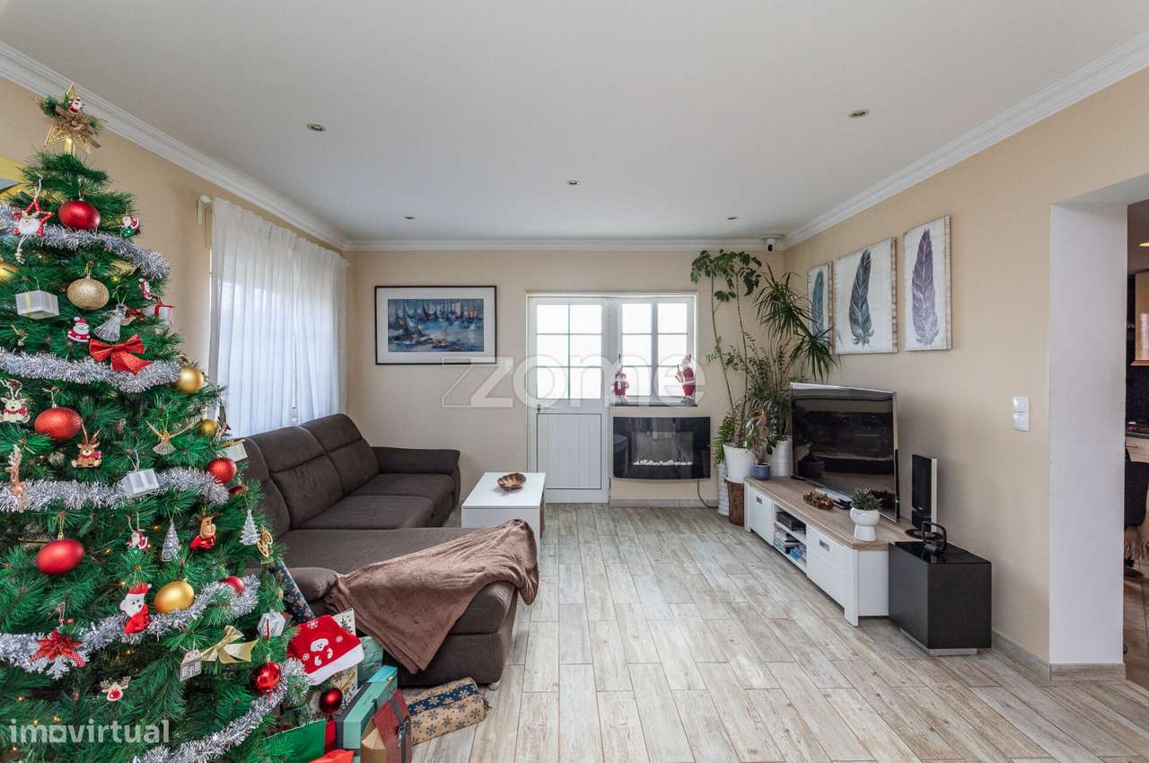 Residência familiar em venda - Grande imagem: 4/50