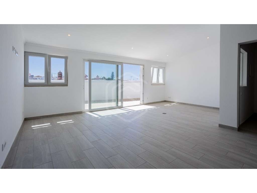 Apartamento T1 Restaurado no Coração de Loulé, Algarve - Grande imagem: 4/19