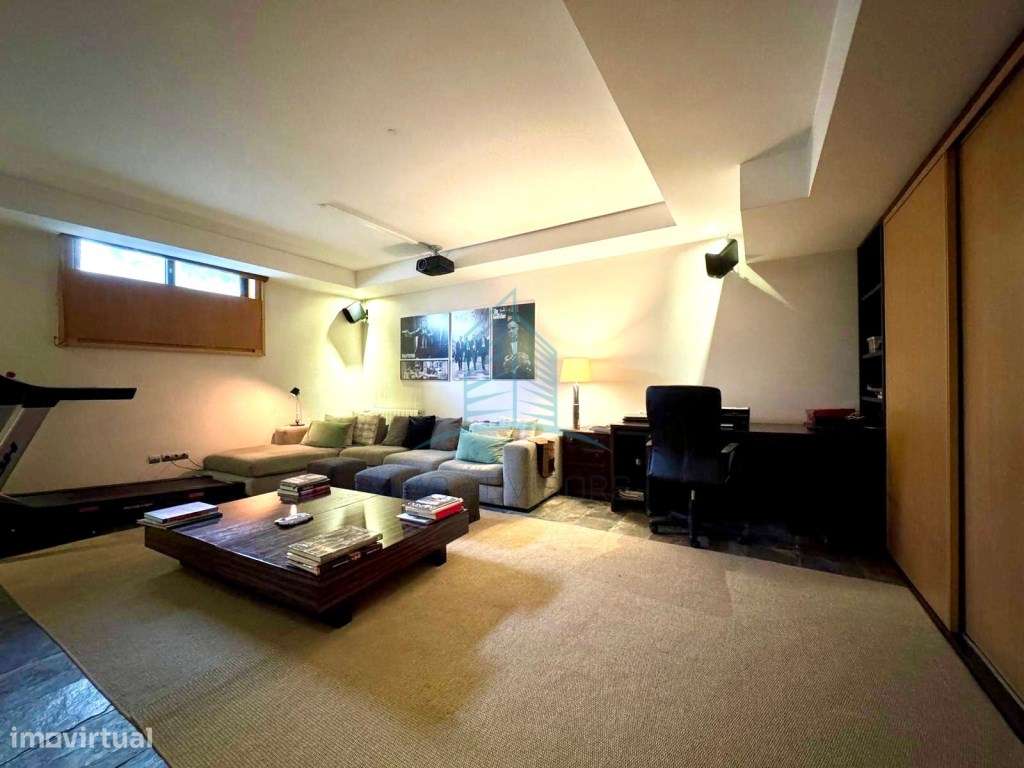 Moradia T4 com Piscina na cobertura-40