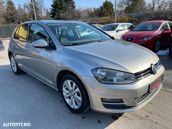 Volkswagen Golf 1.6 TDI BlueMotion Technology DSG Comfortline - 2