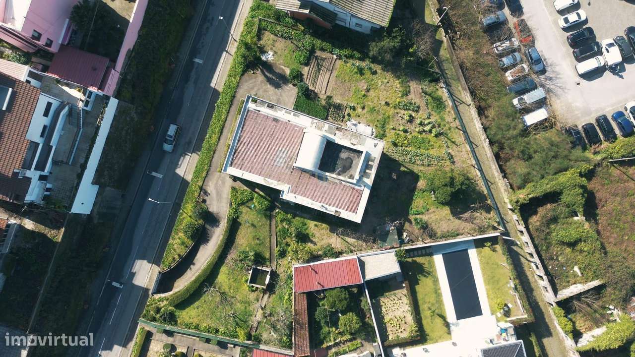 ✨ Oportunidade Única no Centro de Penafiel ✨-16