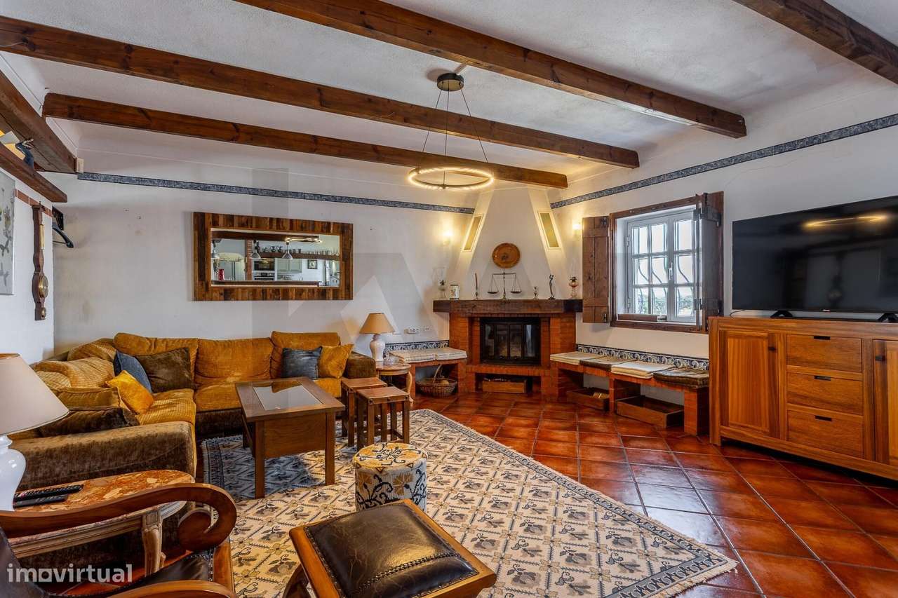 Quinta com duas moradias, piscina e amplos jardins em Pavia - Grande imagem: 4/42