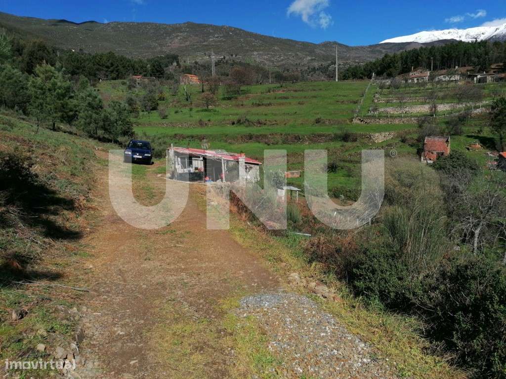 Terreno com 2400m2 em Unhais da Serra, Covilhã! - Grande imagem: 3/18