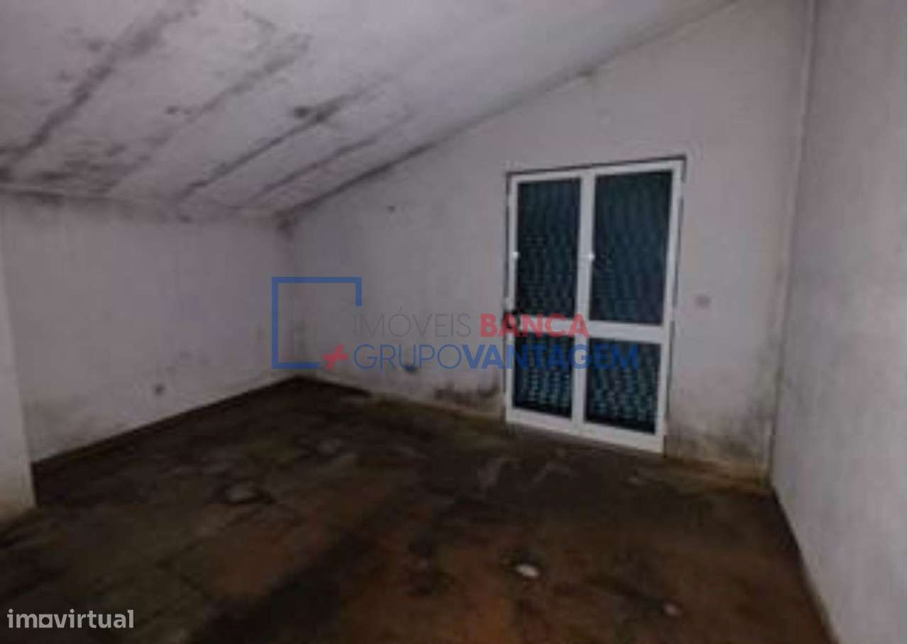 Moradia T3 | Penacova | 90.000 € - Grande imagem: 4/6