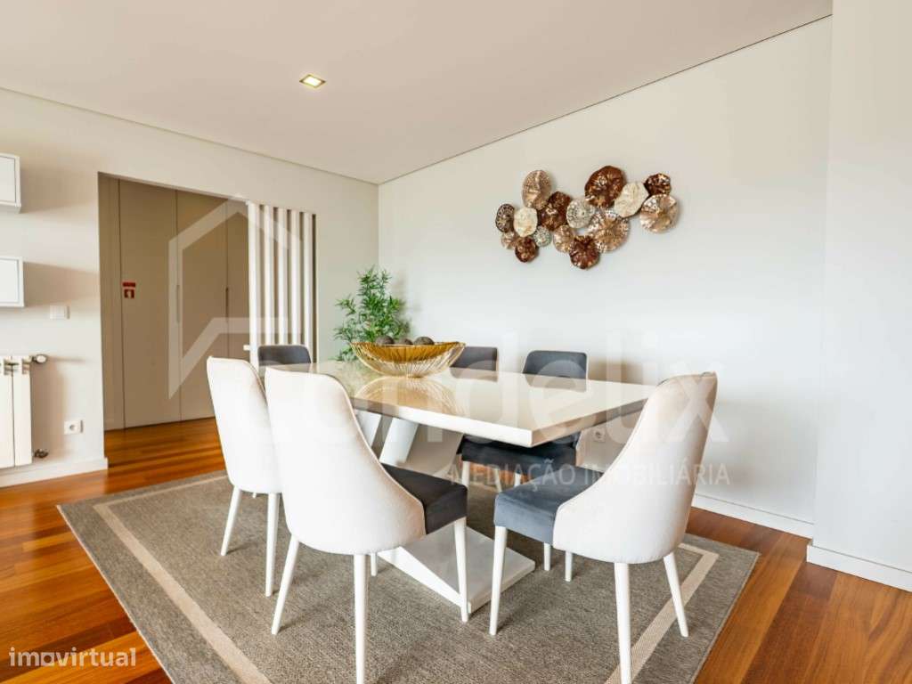 Apartamento T3 com vista rio, para venda no Freixo, Gondomar-7